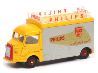 Lot 307 - DINKY TOYS (FRANCE) (1)