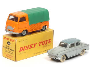 Lot 352 - DINKY TOYS (FRANCE) (2)