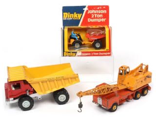 Lot 273 - DINKY TOYS (3)