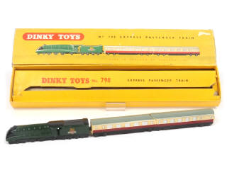 Lot 243 - DINKY TOYS (GB) (1)