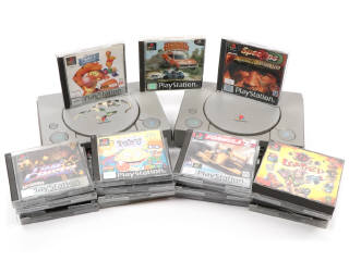 Lot 24 - SONY (JAPON) (21)