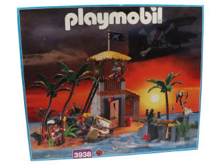 Lot 64 - PLAYMOBIL (ALLEMAGNE) (1)