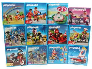 Lot 77 - PLAYMOBIL (ALLEMAGNE) (12)