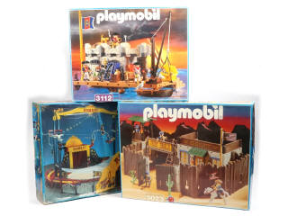Lot 68 - PLAYMOBIL (ALLEMAGNE) (3)
