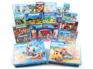 Lot 86 - PLAYMOBIL (ALLEMAGNE) (18)