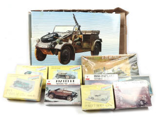 Lot 163 - DIVERS (10)