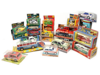 Lot 187 - DIVERS (23)