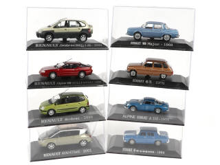 Lot 101 - DIVERS (8)