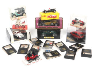 Lot 80 - DIVERS (21)