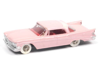 Lot 400 - DINKY TOYS (FRANCE) (1)