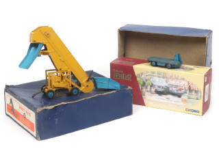 Lot 339 - DINKY TOYS (GB) (1)