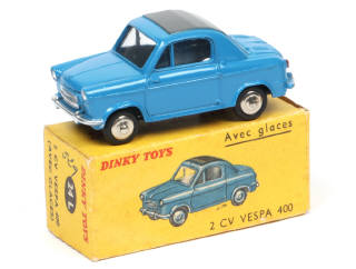 Lot 307 - DINKY TOYS (FRANCE) (1)