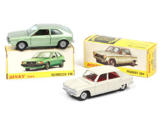 Lot 350 - DINKY TOYS (FRANCE) (2)