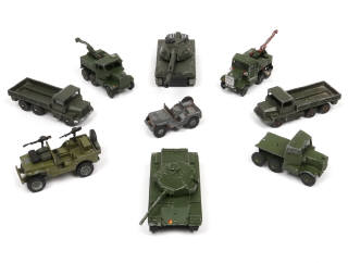 Lot 292 - DINKY TOYS (GB) (9)