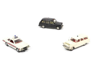 Lot 275 - CORGI TOYS (GB) (3)