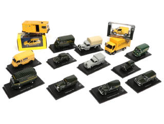 Lot 141 - DIVERS (15)