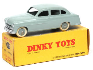 Lot 264 - DINKY TOYS (FRANCE) (1)
