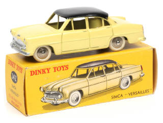 Lot 266 - DINKY TOYS (FRANCE) (1)