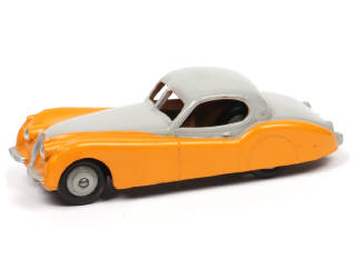 Lot 344 - DINKY TOYS (GB) (1)