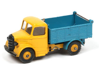 Lot 349 - DINKY TOYS (GB) (1)