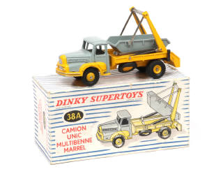 Lot 269 - DINKY TOYS (FRANCE) (1)