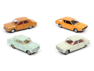 Lot 317 - DINKY TOYS (FRANCE) (4)