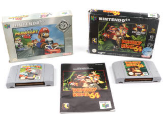 Lot 270 - NINTENDO (JAPON) (2)