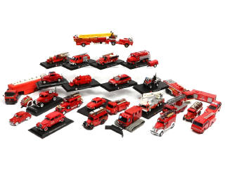 Lot 262 - DIVERS (27)