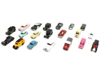 Lot 244 - DIVERS (20)