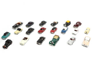 Lot 255 - DIVERS (20)