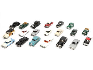 Lot 256 - DIVERS (20)