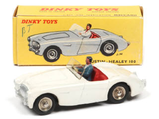 Lot 275 - DINKY TOYS (FRANCE) (1)