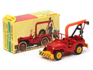 Lot 277 - DINKY TOYS (FRANCE) (1)