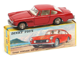 Lot 218 - DINKY TOYS (FRANCE) (1)