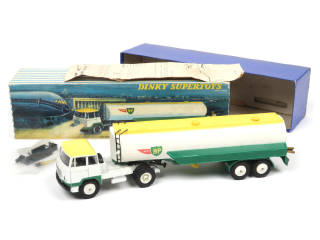 Lot 236 - DINKY TOYS (FRANCE) (1)