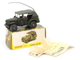 Lot 233 - DINKY TOYS (FRANCE) (1)