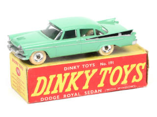 Lot 306 - DINKY TOYS (GB) (1)