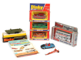 Lot 331 - DINKY TOYS (GB) (8)