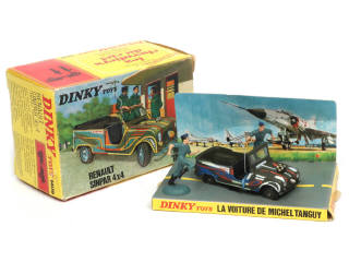Lot 247 - DINKY TOYS (FRANCE) (1)