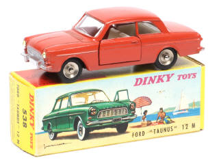 Lot 223 - DINKY TOYS (FRANCE) (1)