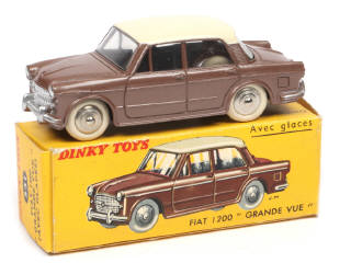 Lot 222 - DINKY TOYS (FRANCE) (1)