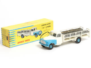 Lot 331 - DINKY TOYS (FRANCE) (1)