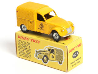 Lot 249 - DINKY TOYS (FRANCE) (1)