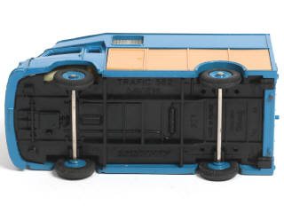 Lot 318 - DINKY TOYS (FRANCE) (1)