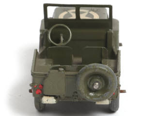 Lot 164 - DINKY TOYS (FRANCE) (1)