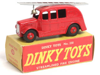 Lot 477 - DINKY TOYS (GB) (1)