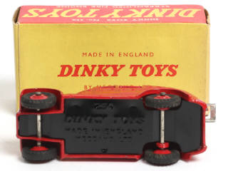 Lot 477 - DINKY TOYS (GB) (1)