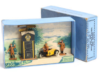 Lot 385 - DINKY TOYS (GB) (1)