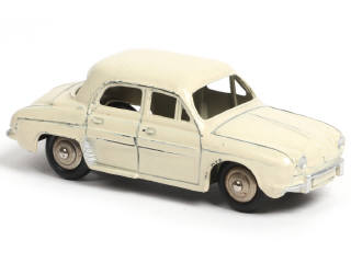 Lot 167 - DINKY TOYS (FRANCE) (1)