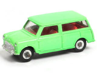 Lot 413 - DINKY TOYS (GB) (1)